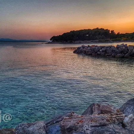 Raueiser Apartament Sućuraj